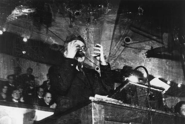 DENMARK.-Copenhagen.-November-27th,-1932.-Leon-Trotsky-lecturing