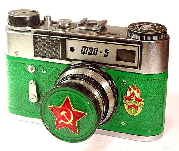 מצלמה-רוסית-ישנה-FED5