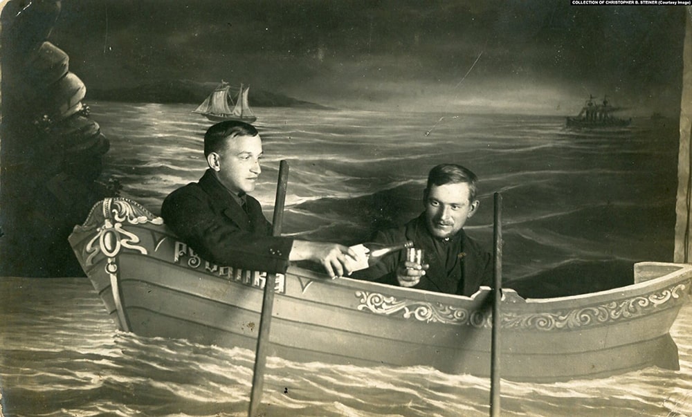 בסירה אחת - צילום רוסי מהמאה ה19, בלוג